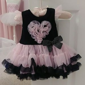 Absoutley adorable dress with ruffle tutu attached